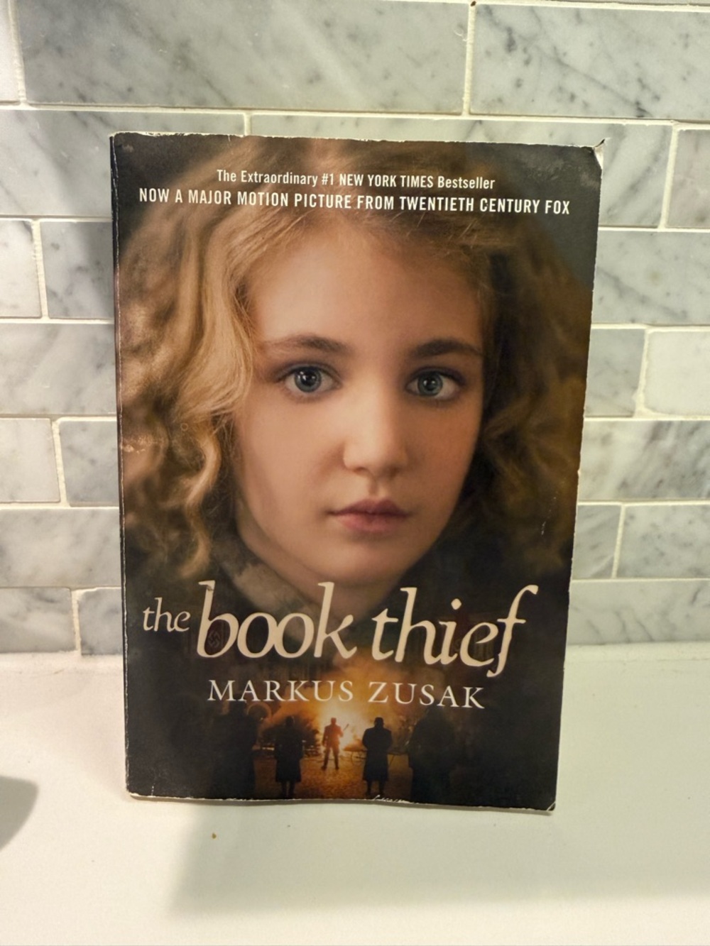 The Book Thief by Markus Zusak - Paperback with Blonde Girl Cover